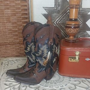 Wanderer's Dream, Durango Crush Gypsy Western Boots Size 7.5